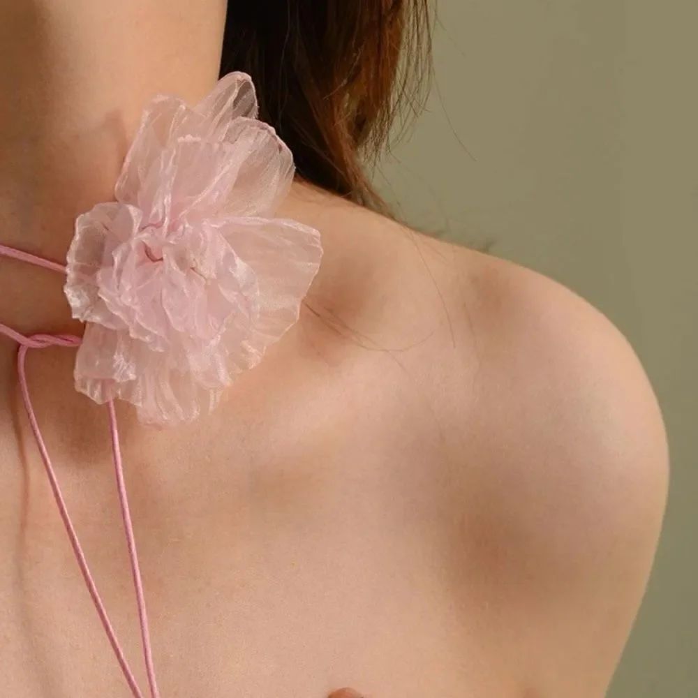 Pink flower choker A164